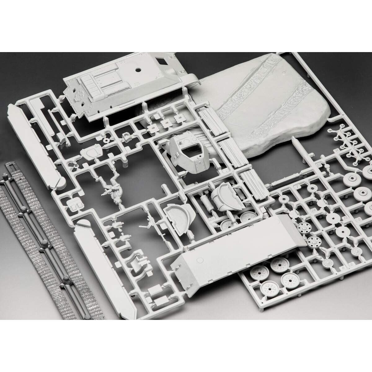 revell-t-3476-modell-1940-4C6AE88C5.jpg