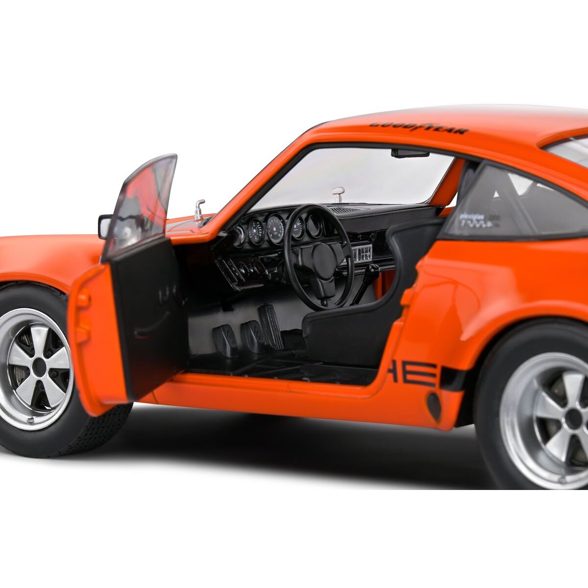 Solido 1:18 Porsche 911 IROC Daytona #1 orange