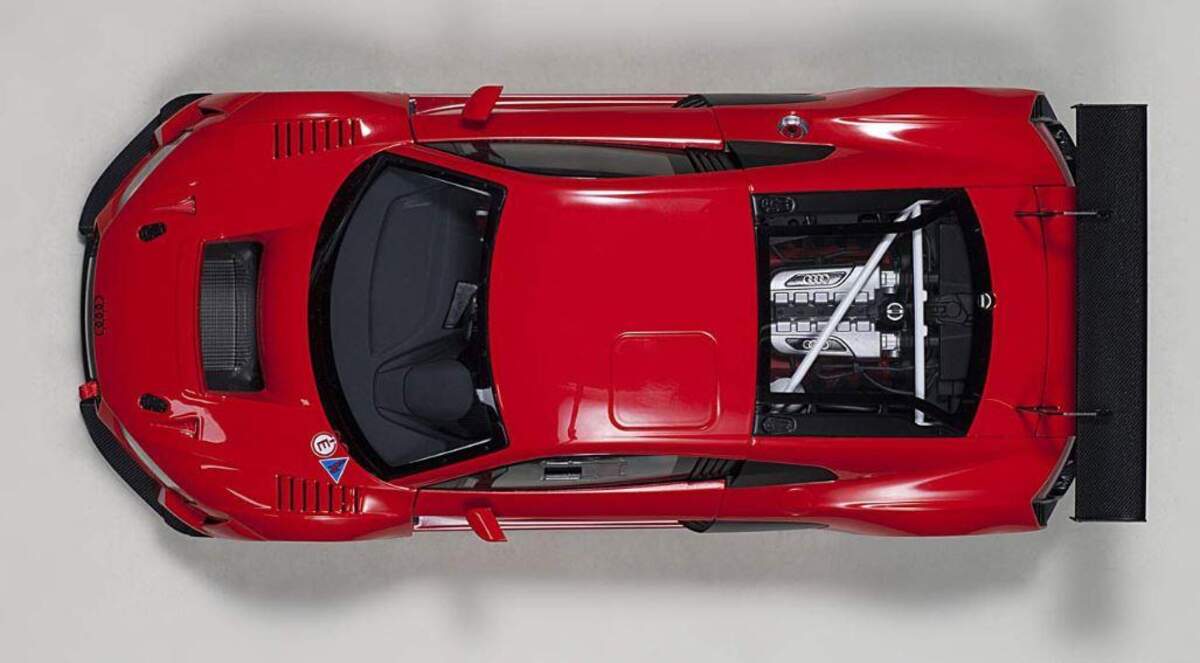 AUTOart Audi R8 LMS Plain color verison rot