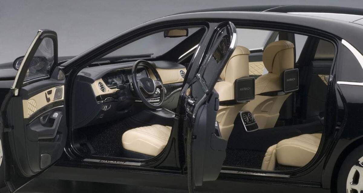 AUTOart Mercedes-Benz Maybach S Klasse S600, 2015, schwarz