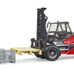 BRUDER® Linde HT160D Stapler mit Palette und 3 Gitterboxen