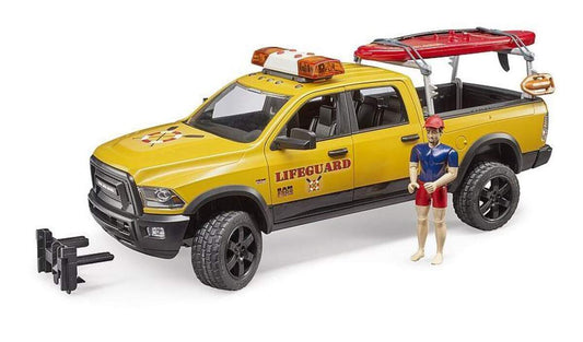 BRUDER® RAM 2500 Power Wagon Life Guard mit Figur, Stand Up Paddle und Light & Sound Modul