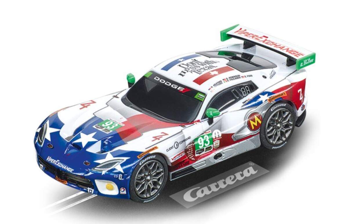 Carrera DIGITAL 143 - 2015 SRT Viper „Ben Keating Team, No.93“