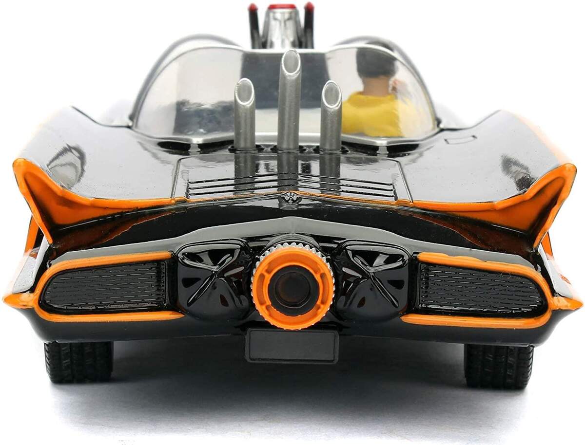 Jada Batman 1966 Classic Batmobile 1:24
