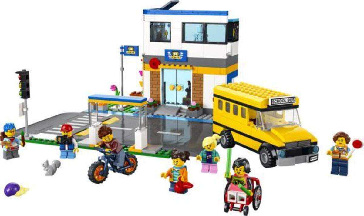 LEGO® City Community 60329 Schule mit Schulbus