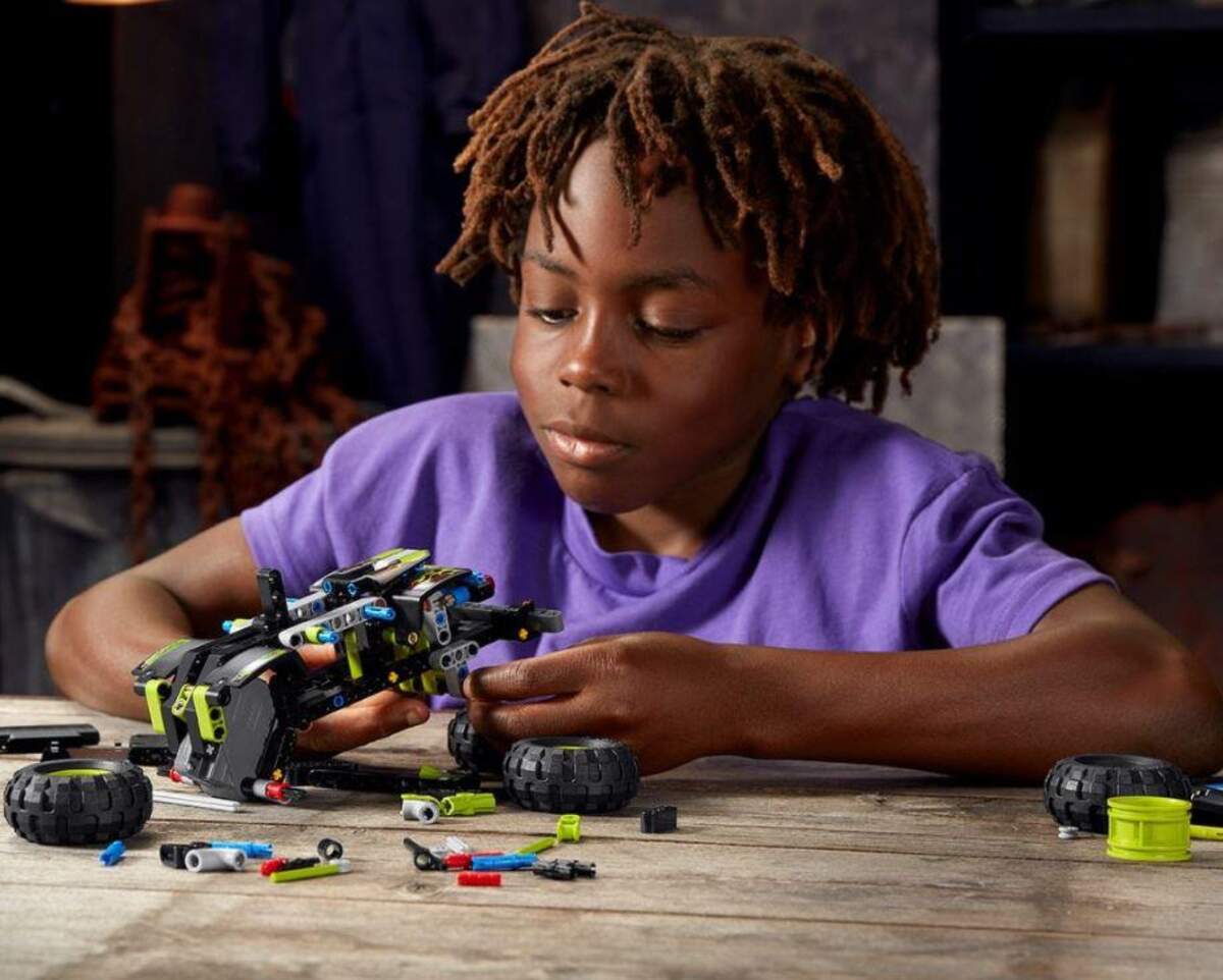 LEGO® Technic 42118 Monster Jam® Grave Digger®