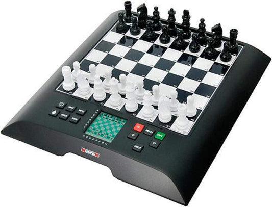 Millenium Chess Genius 2000 ELO