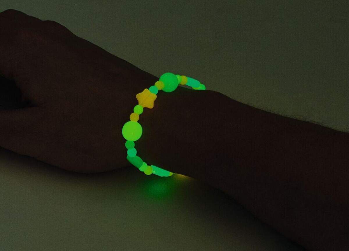 moses. Leuchtende Bastelperlen