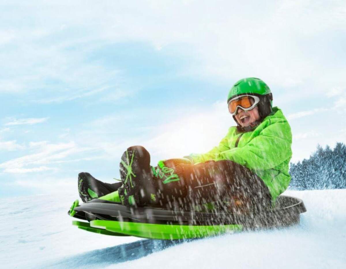 Plastkon Stratos Schlitten Lenkbob schwarz grün mystic black