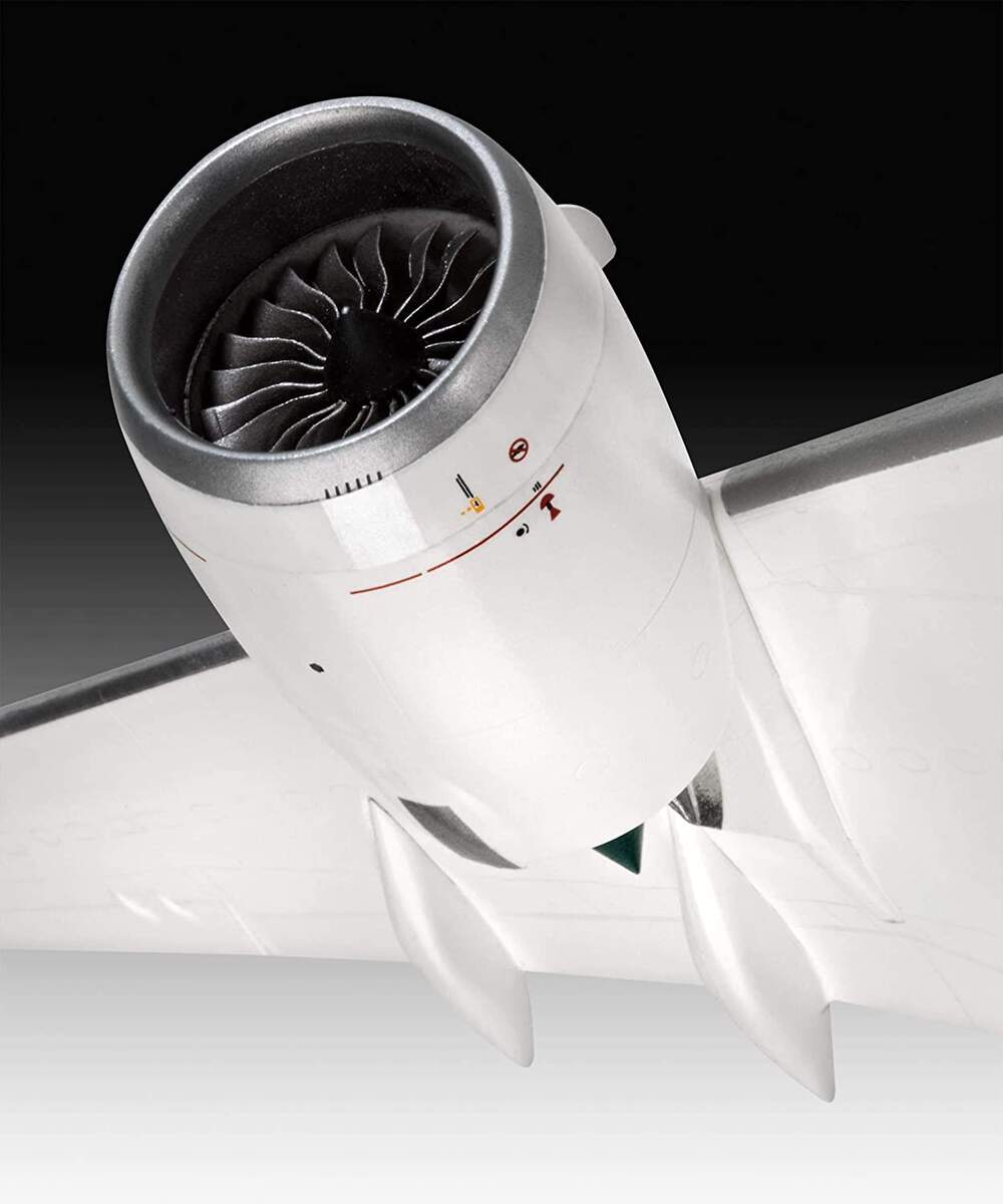 Revell Airbus A350-900 Lufthansa New Livery