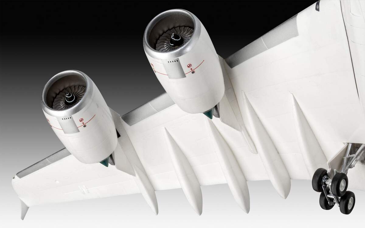 Revell Airbus A380-800 Lufthansa New, Maßstab 1:144