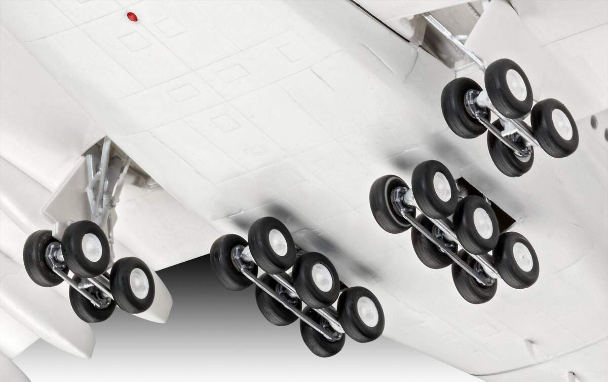 Revell Airbus A380-800 Lufthansa New, Maßstab 1:144