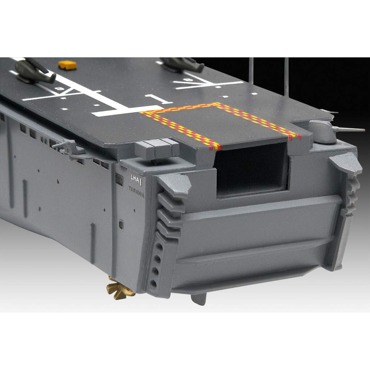 Revell Assault Ship USS Tarawa LHA-1