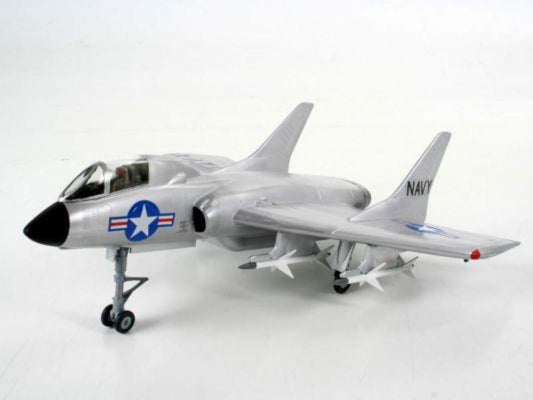 Revell F-7U-3 Cutlass
