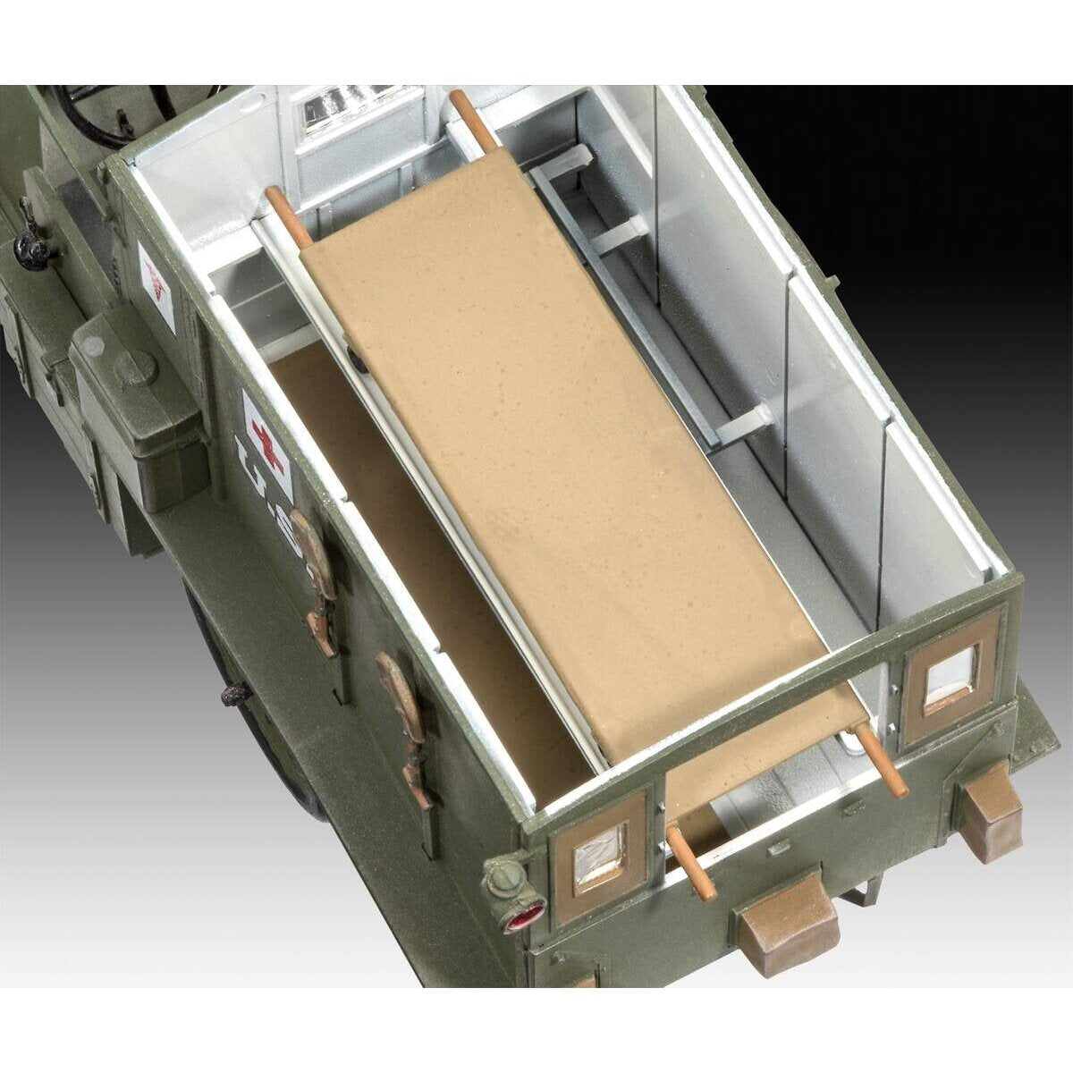 Revell Model T 1917 Ambulance