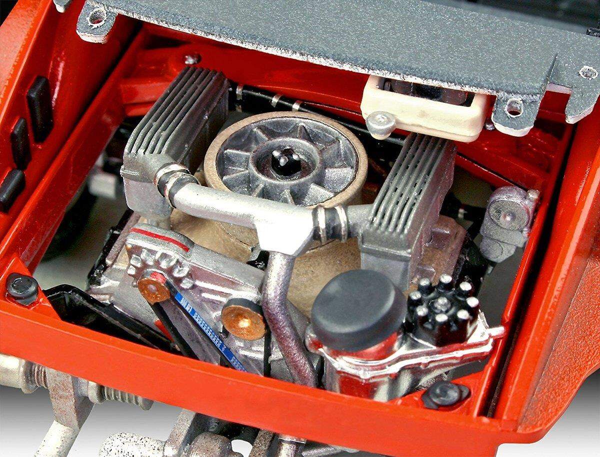 Revell Modellbausatz Auto Porsche 934 RSR Jägermeister 1:24