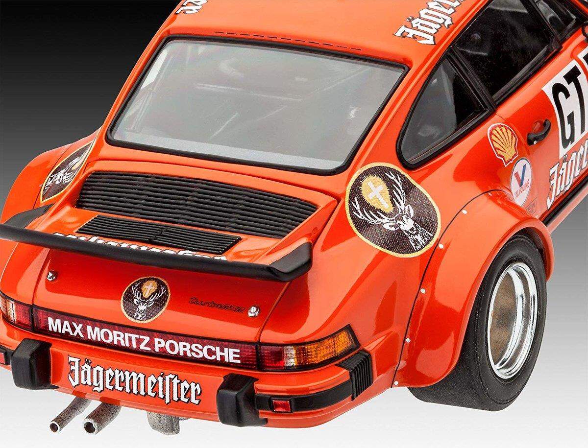 Revell Modellbausatz Auto Porsche 934 RSR Jägermeister 1:24