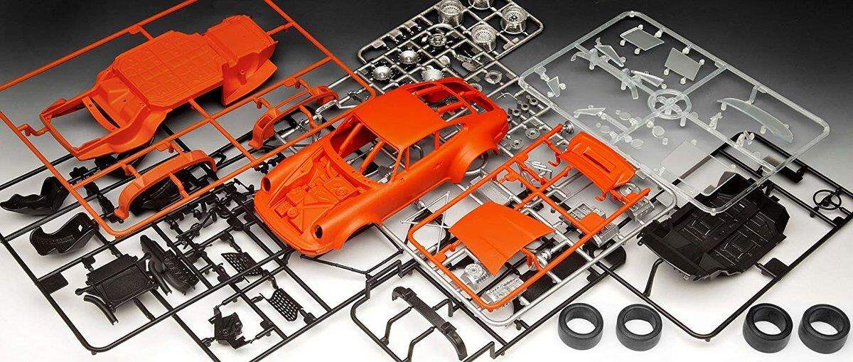 Revell Modellbausatz Auto Porsche 934 RSR Jägermeister 1:24