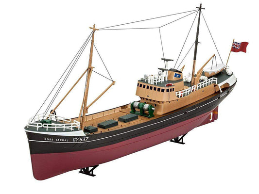 Revell North Sea Trawler Maßstab 1:142