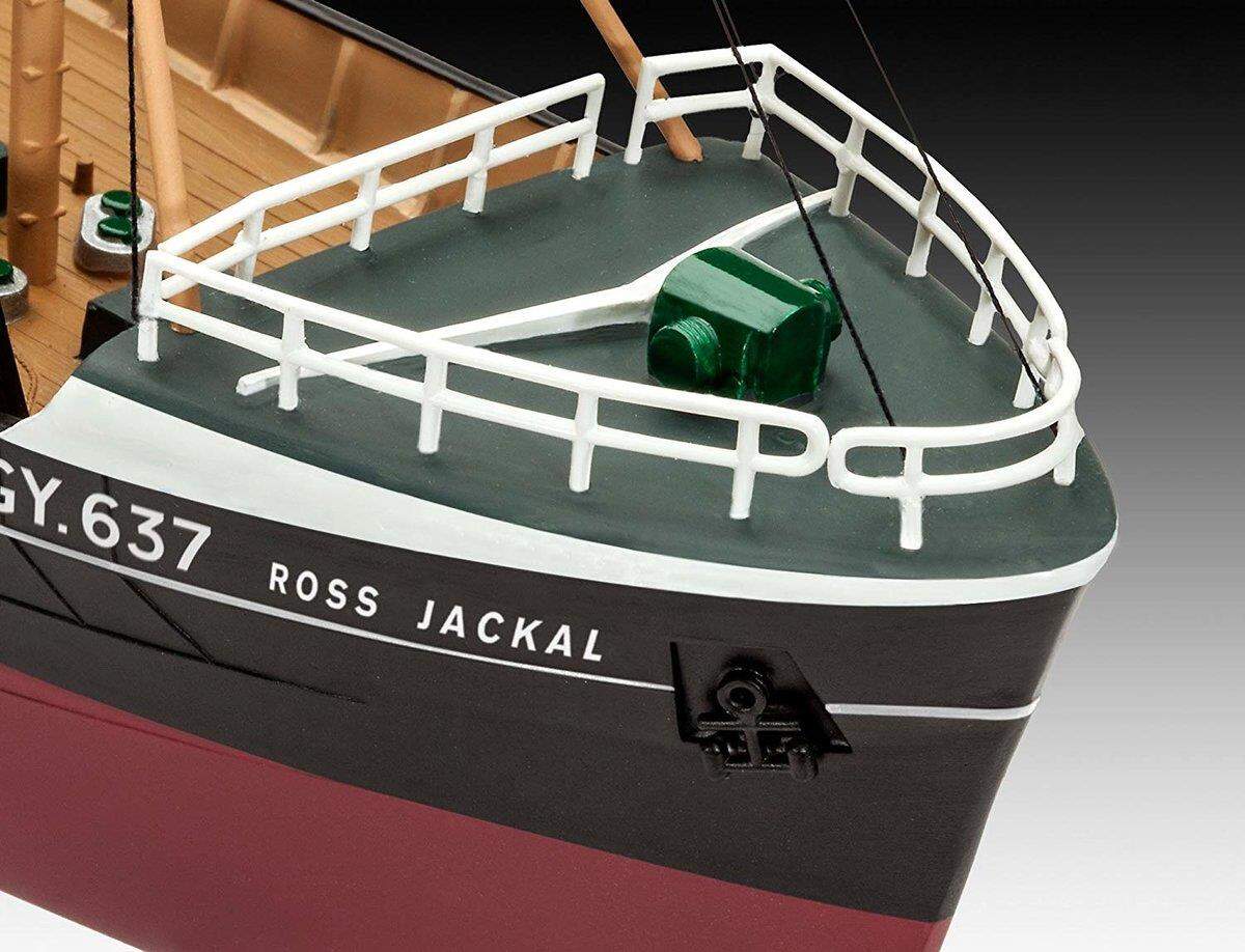 Revell North Sea Trawler Maßstab 1:142