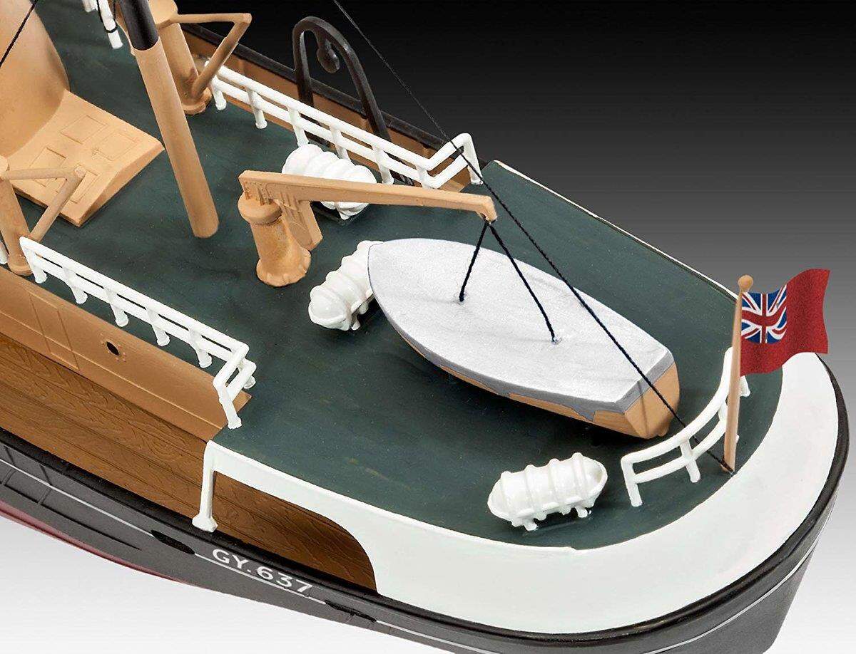 Revell North Sea Trawler Maßstab 1:142