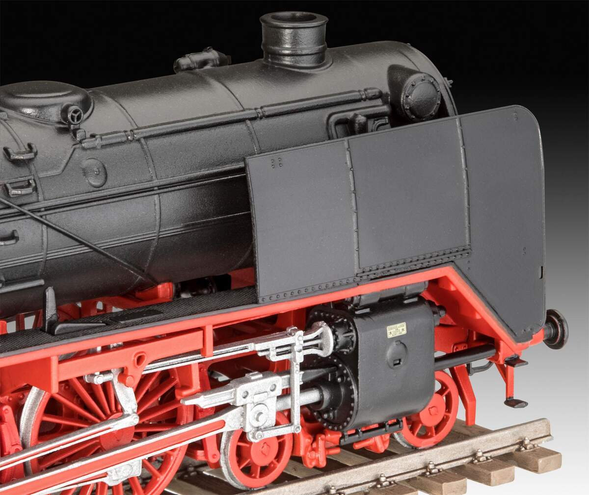 Revell Schwere Schnellzuglok BR01 mit Tender 2'2' T32