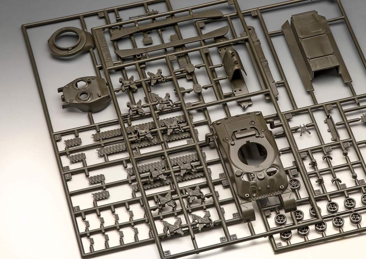 Revell Sherman M4A1