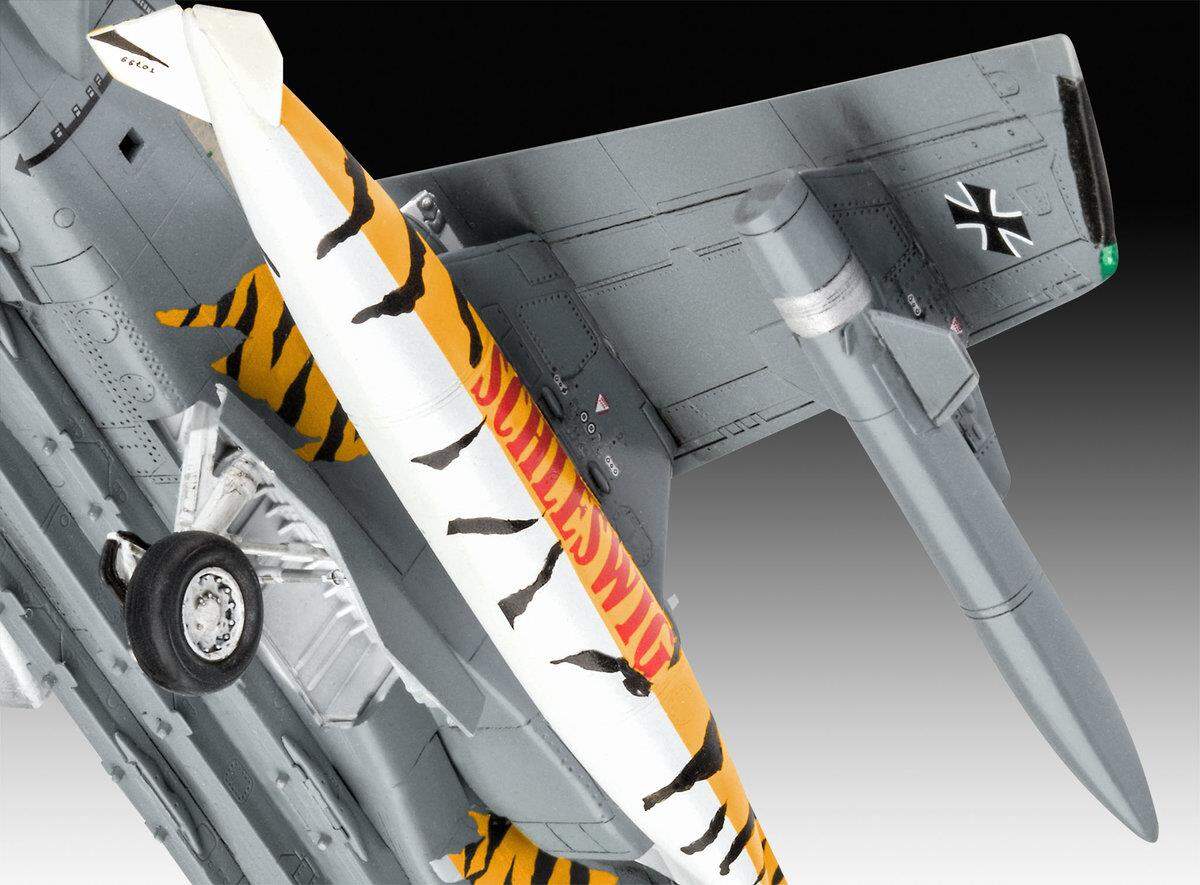 Revell Tornado ECR Tigermeet 2018 1:72